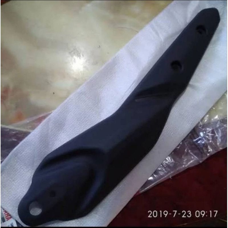 TAMENG KNALPOT BAGIAN DEPAN JUPITER MX NEW 135 ORIGINAL YGP