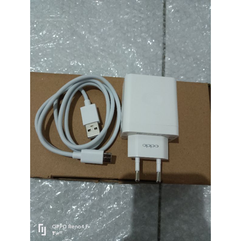 Charger original oppo 33watt bekas oppo a77s / reno 7z/ reno8