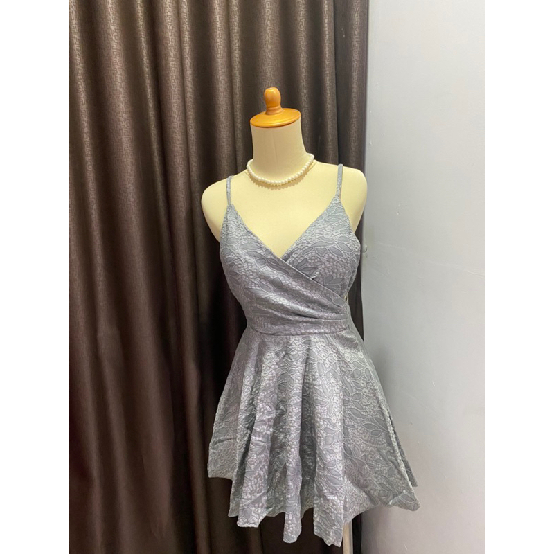 GAUN KOREAN DRESS BACKLESS SEXY PESTA MEWAH FORMAL BRUKAT