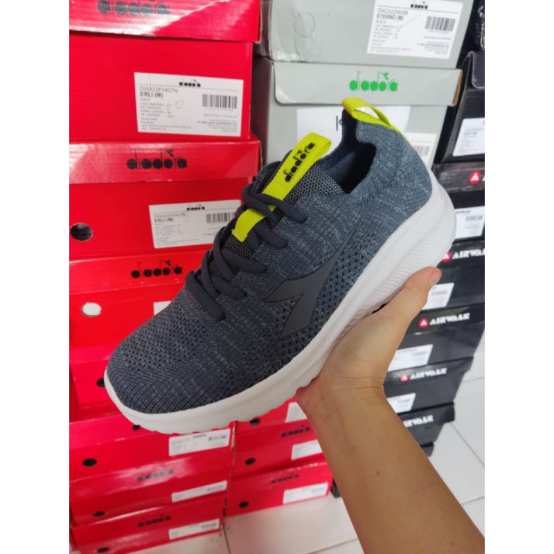 (Original) Sepatu running Diadora Erba (M) DIAX22F0518D