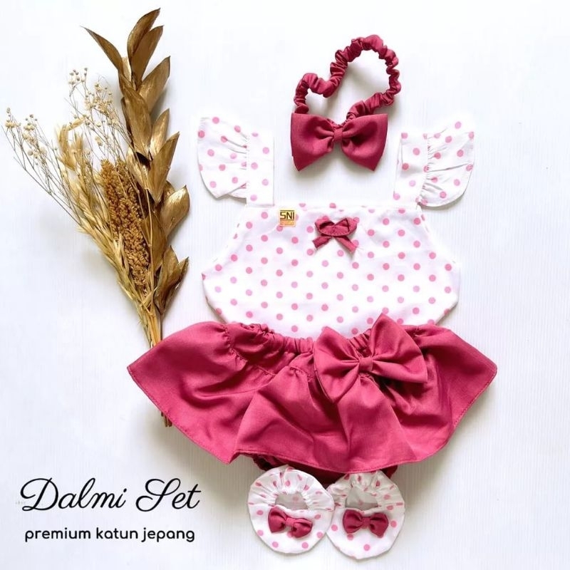 SETELAN DALMI SET BANDANA BOOTIES