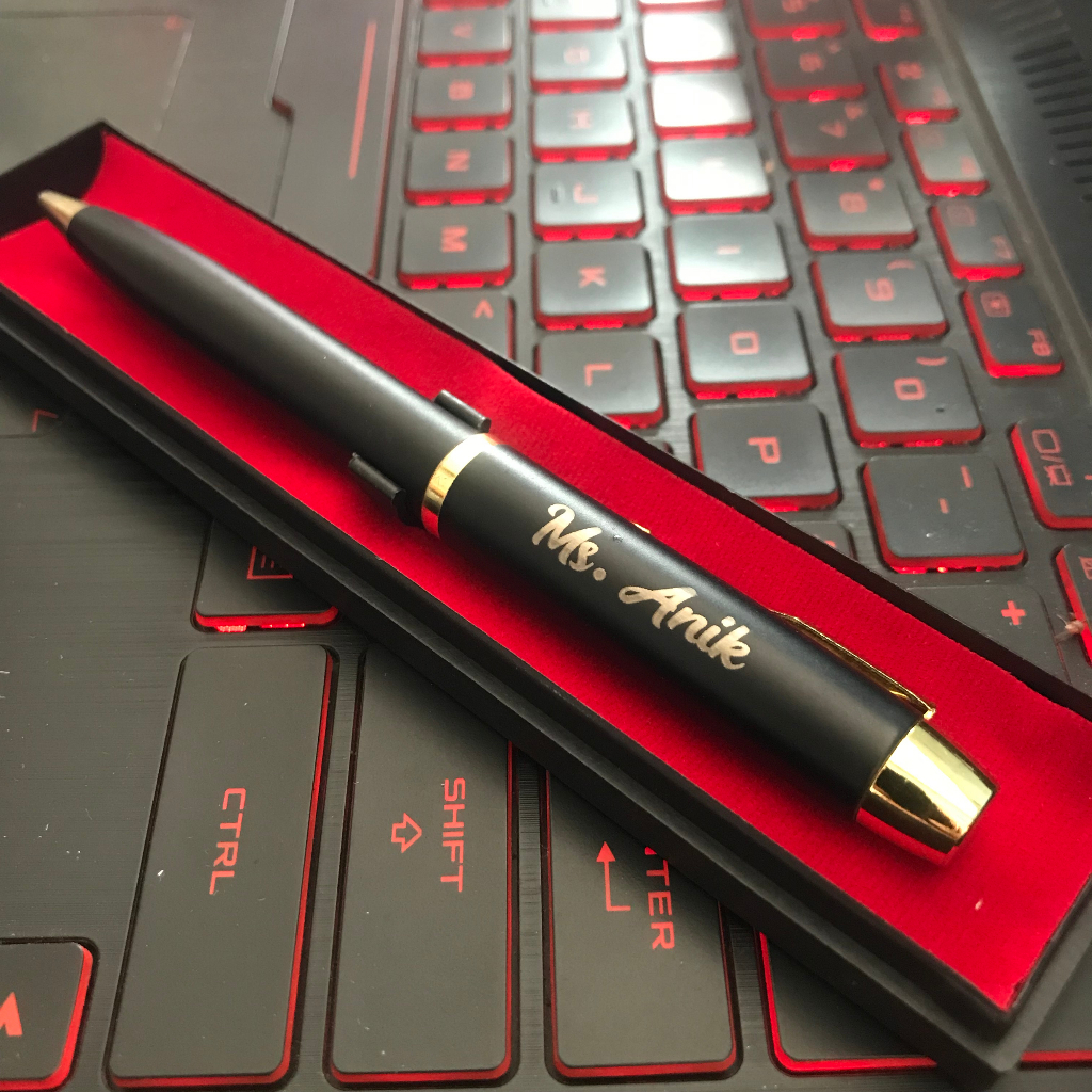 

Cetak Costum Grafir Pena Parker Design Bebas Pena Pulpen Ballpoint Ukir Souvenir Unik Kado Murah