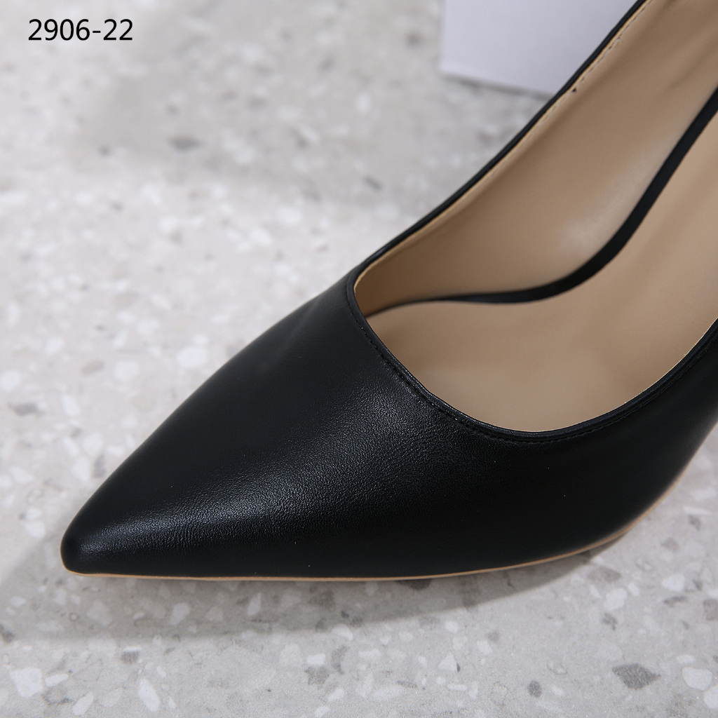 AM 2906-22 HEELS