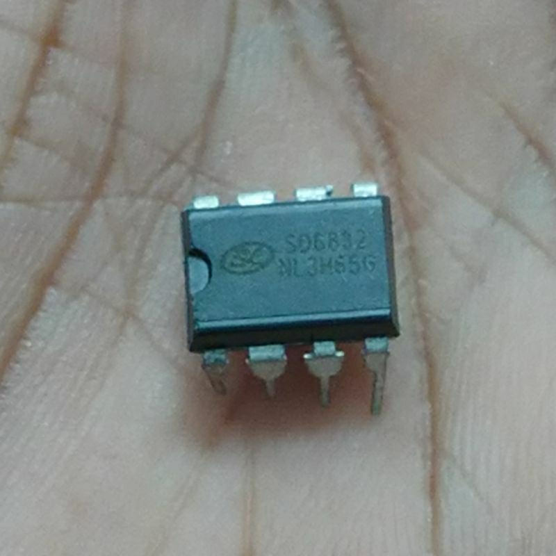 Ic SD6832 IC REGULATOR Receiver Parabola dll