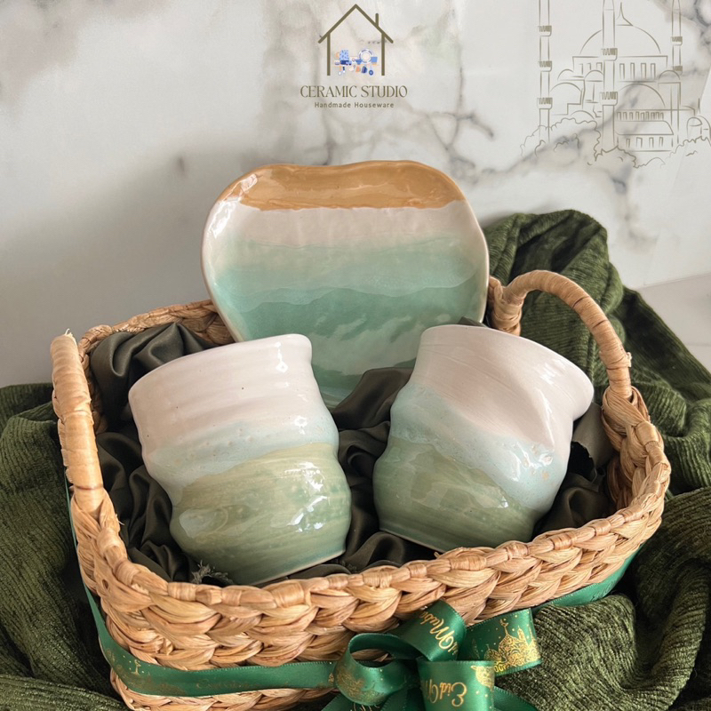 

Hampers Lebaran Handmade Pottery Houseware