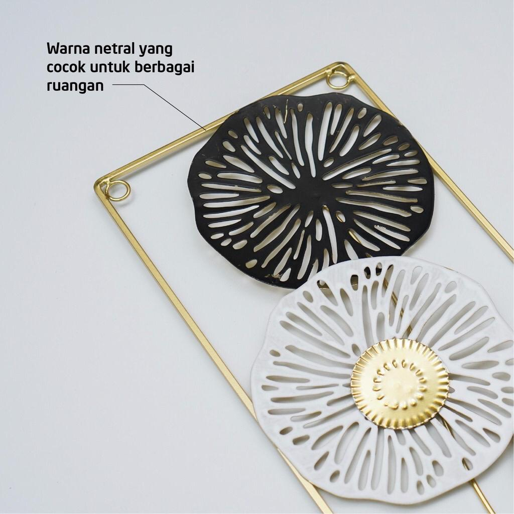 Wall Decor Hiasan Dinding Iron Flower Besi Kaca Metal Gold Modern Decoration