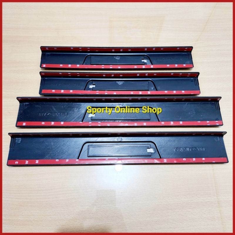 Sill Plate Samping Innova Zenix Hybrid 2023up