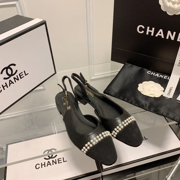 Chanel Pearl Classic Sandals