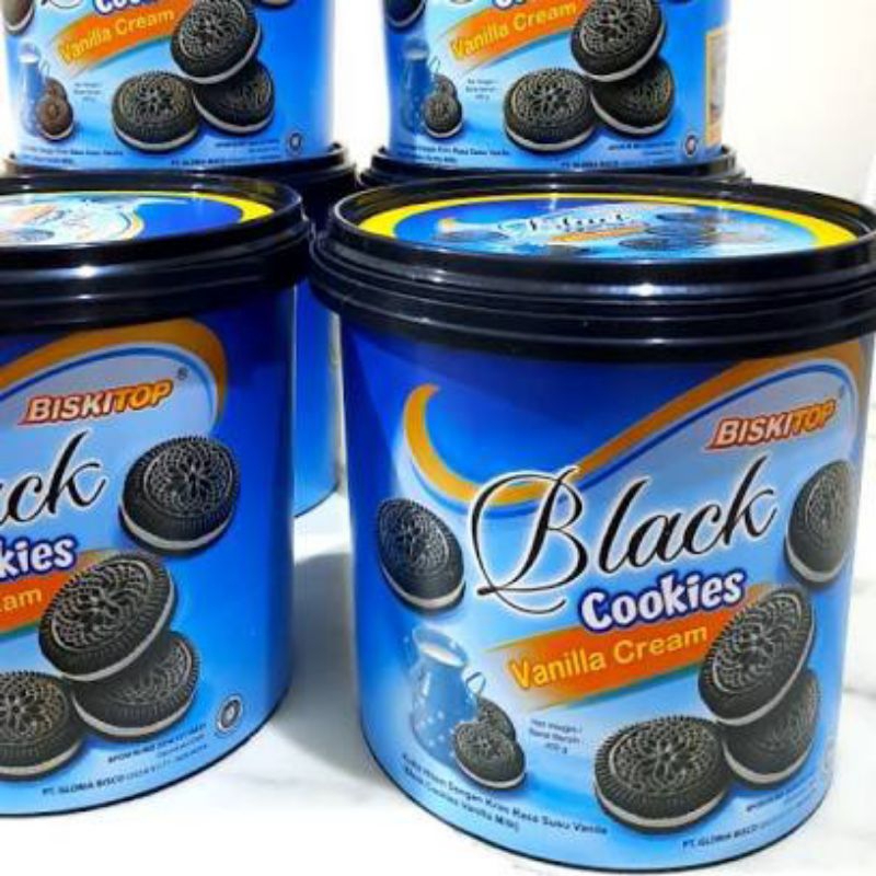 

Biskitop black cookies viral
