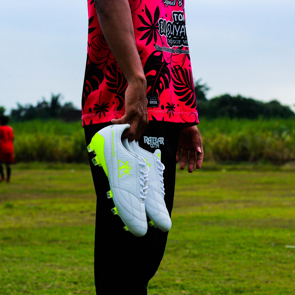 Sepatu bola RAF Bayar di tempat/COD terbaru terlaris 2024