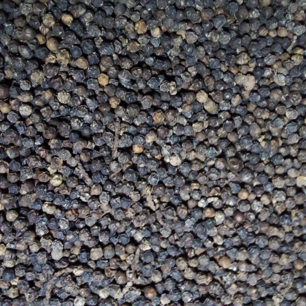 

Lada Hitam Asli 500 g