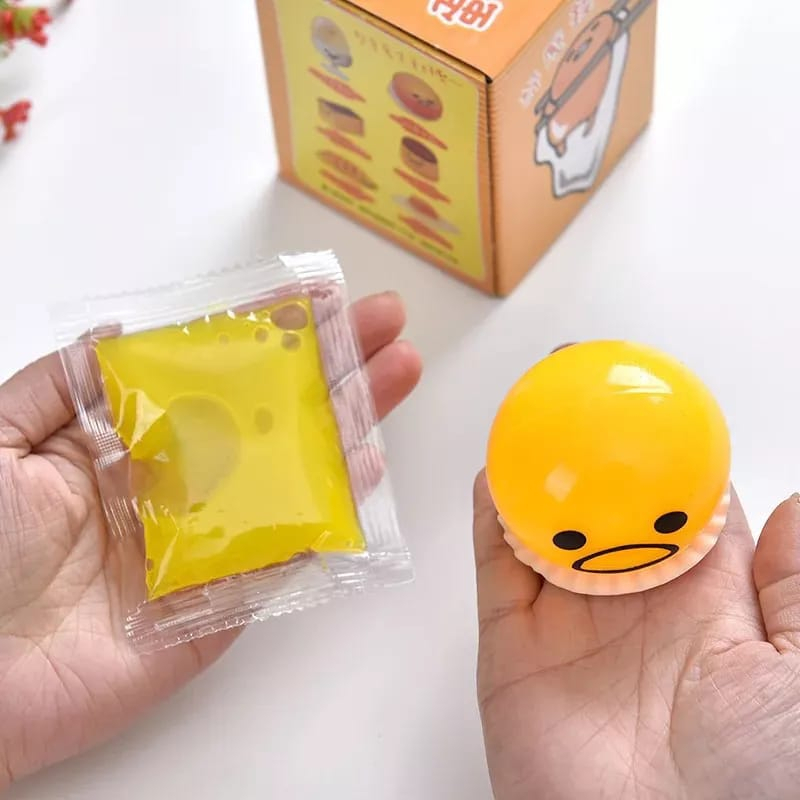 LARISTERUS79 Mainan TELUR MUNTAH squishy Gudetama squishy smile squishy telur mainan anak lucu S040