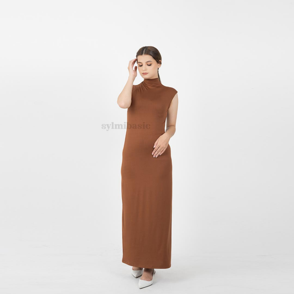 Sleeveless Dress By Sylmibasic