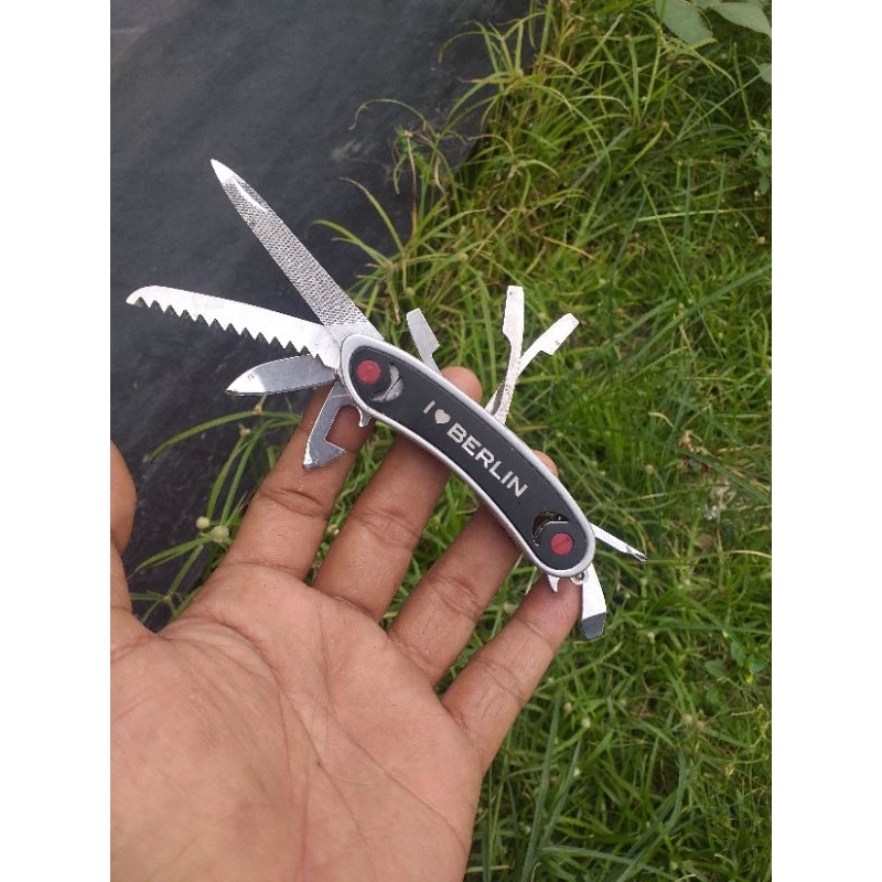 Pisau Lipat 10 Fungsi Berlin Germany (Bekas)