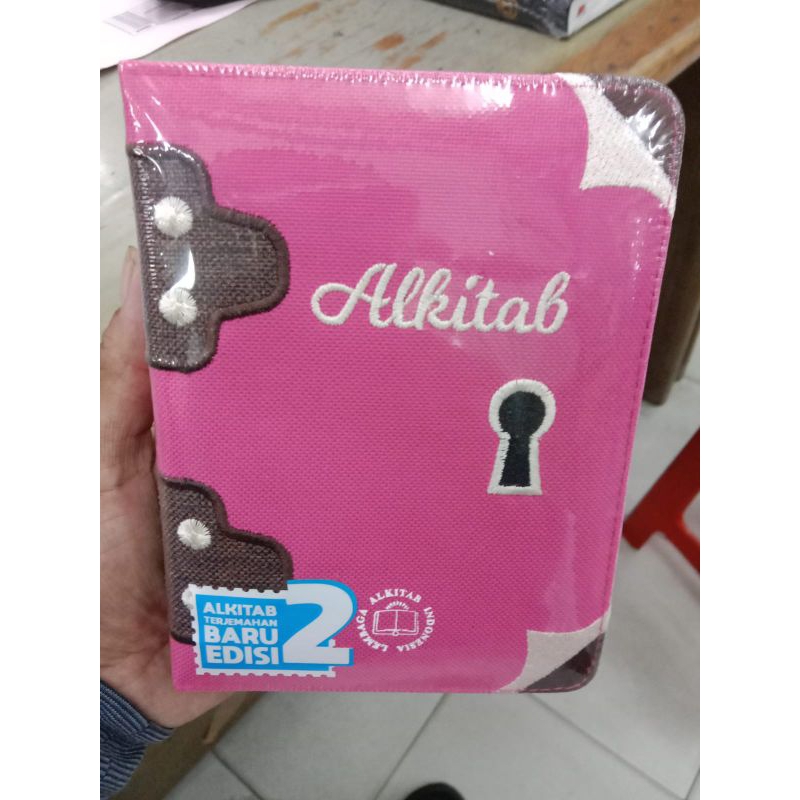 ALKITAB UKURAN KECIL SAMPUL KAIN RESLETING TB2 034