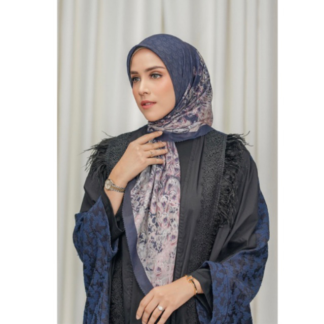Buttonscarves / The Ederra 2.0/ Galaxy/ bekasi