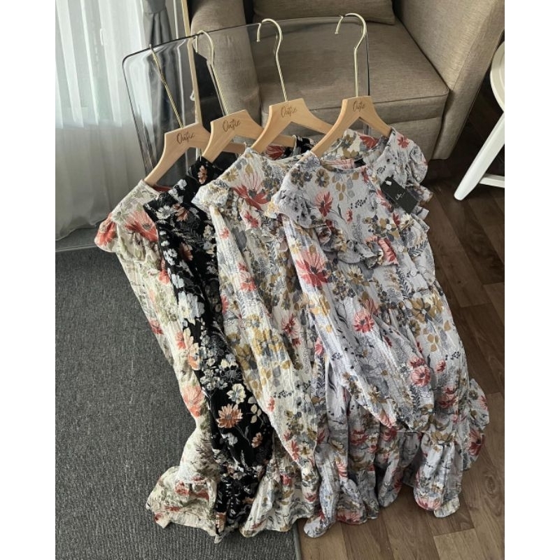 [OUTFIX] Livy Crinkle Tunic by Outfix| Belyn Blouse by Outfix| Pevita Crinkle Blouse by Outfix