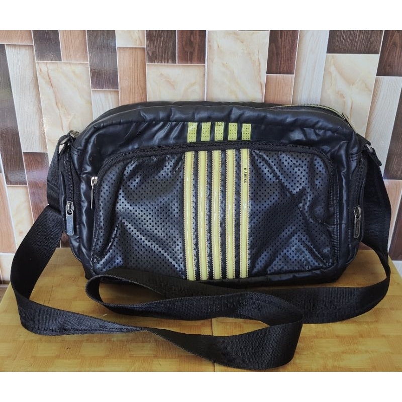 Tas Selempang laki-laki Original K-SWISS (preloved)