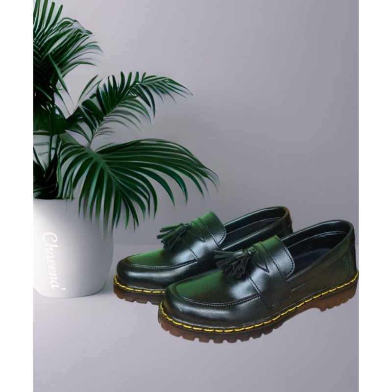 Sepatu Penny Loafers Pria-Wanita / Sepatu Docmart Terbaru