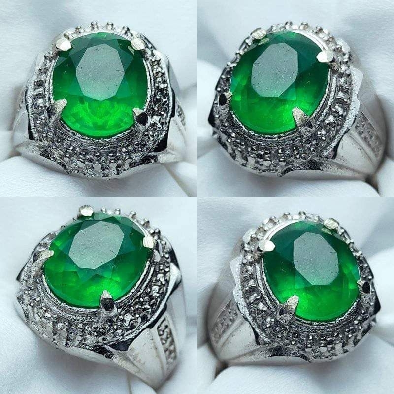cincin zamrud Colombia Ht