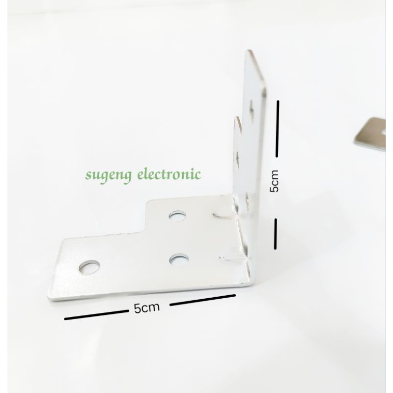 Satu set Siku Crom 506 Asesoris Box Hardcase