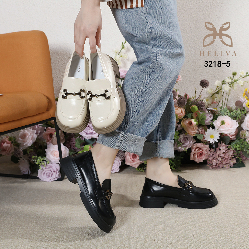 TRIANA HELIVA Sepatu Platform Shoes Horsebit Sol 4cm Bahan Kulit Polos Ujung Bulat 3218-5 Original Brand