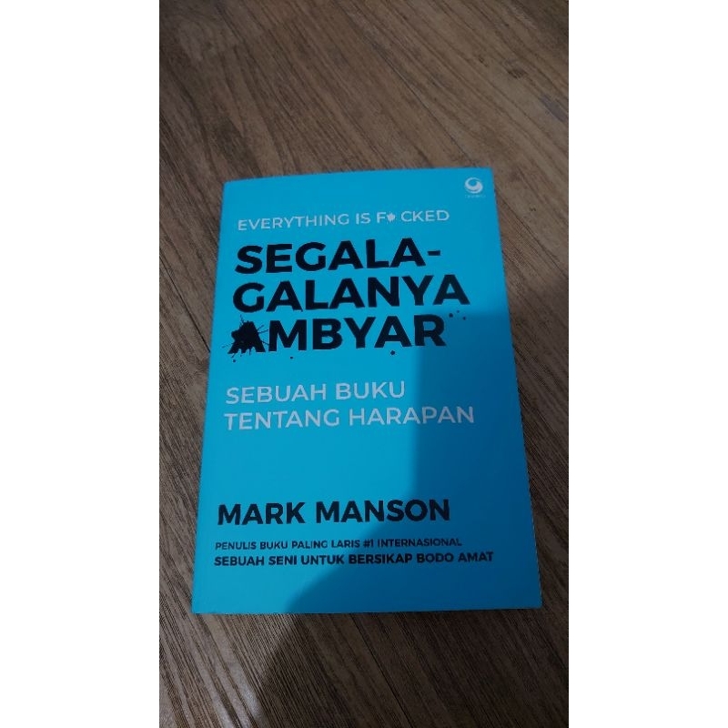 buku preloved mark manson - segala galanya ambyar