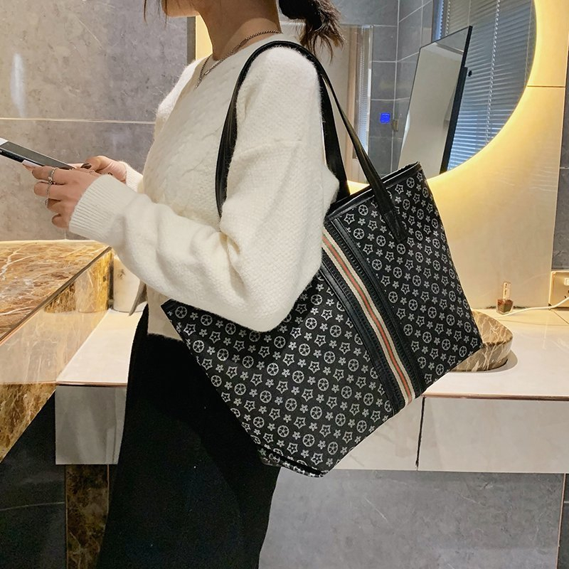 ( 2PC 1KG ) GTBI998881647 New Arrival 2023 !!!  Tas Selempang  Tas Wanita Import  Premium Terbaru