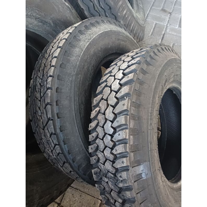 Ban Vulkanisir 750-16