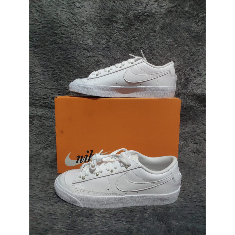 Nike W Blazer Low '77 SE