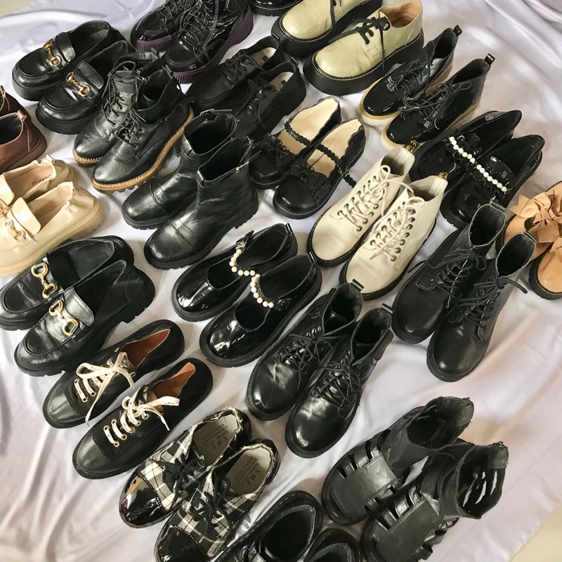SEPATU VINTAGE LOAFERS BOOTS OXFORD DOCMART CLASSIC PANTOFEL