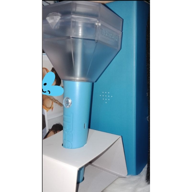 TREASURE LIGHTSTICK OFFICIAL+BENEFIT HARUTO