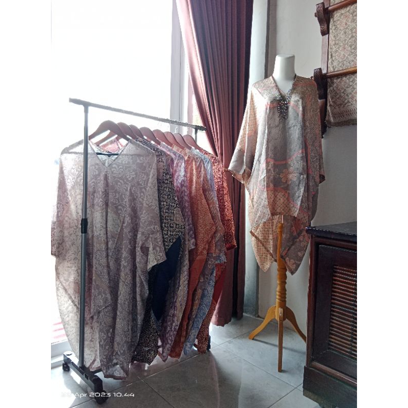 BLUS KAFTAN MEWAH TUNIK BAJU LEBARAN PESTA BATIK VISCOSE PULAUAN By BSC.Etnik (Hanya Atasan)