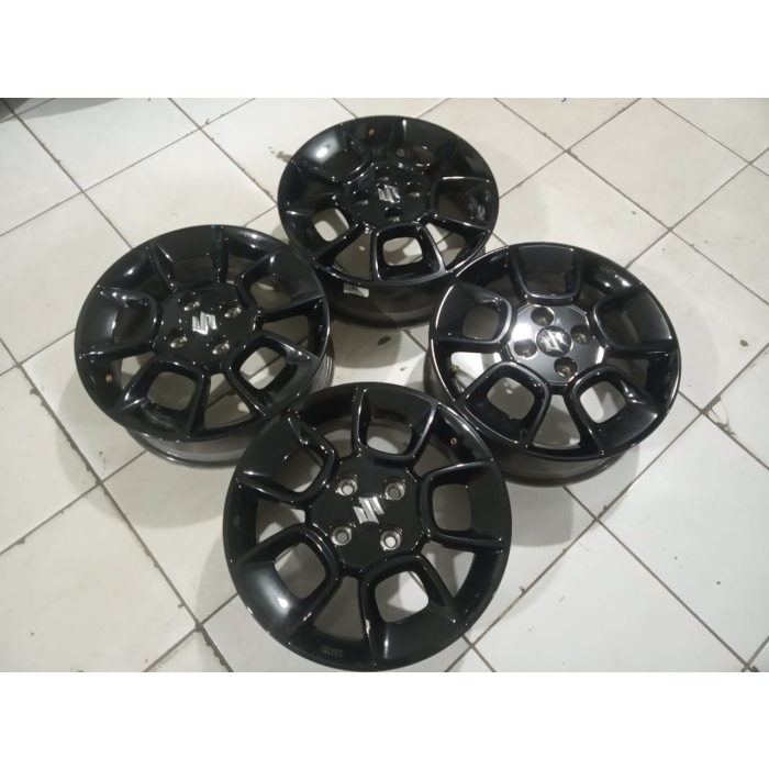 Velg Pelek Bekas Pakai Mobil IGNIS Ring 15 H4x100