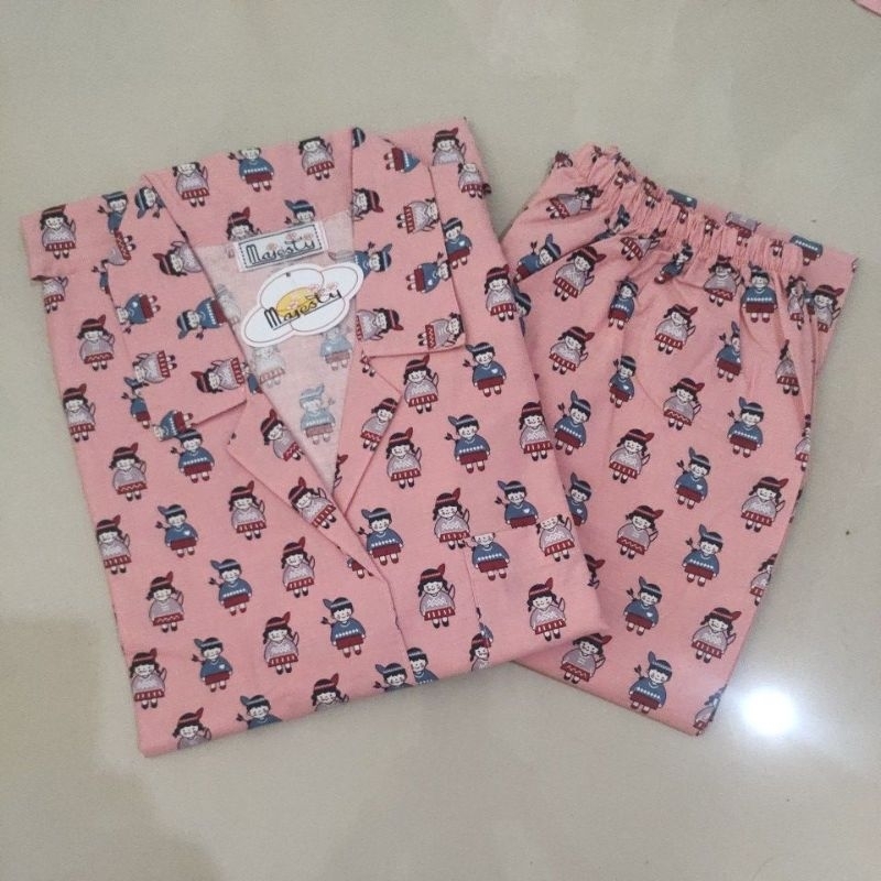 Piyama Majesty tangan pendek celana panjang bahan katun