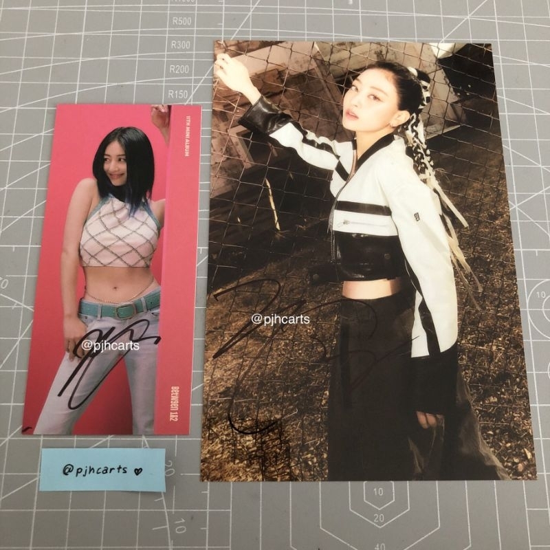 twice jihyo signed bookmark between 1&2 official twiceshop exclusive