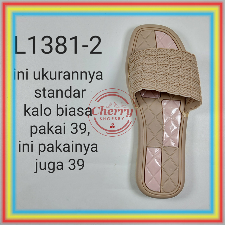 L1381-2 Sandal Slop Karet Wanita Motif Tali Rajut Kotak-Kotak Glanzton