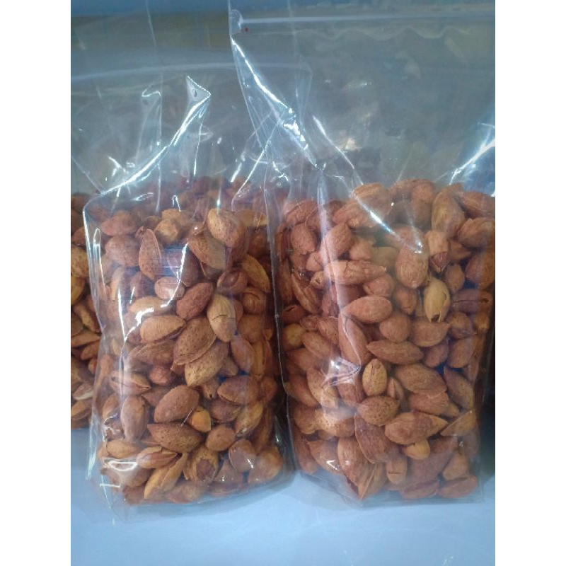 

Kacang Almond Cangkang Roasted Rasa Butter Milk/susu enak dan sehat