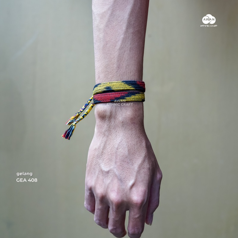 Gelang Etnik Bahan Tenun Khas Indonesia by Awanethniccraft