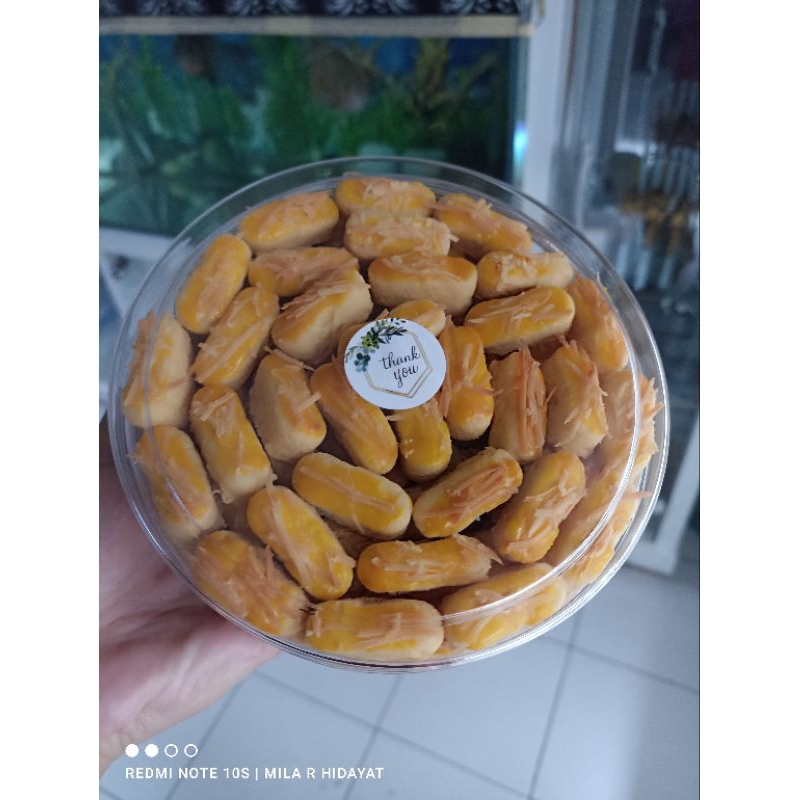 

kue kering kastengel keju isi 500gram