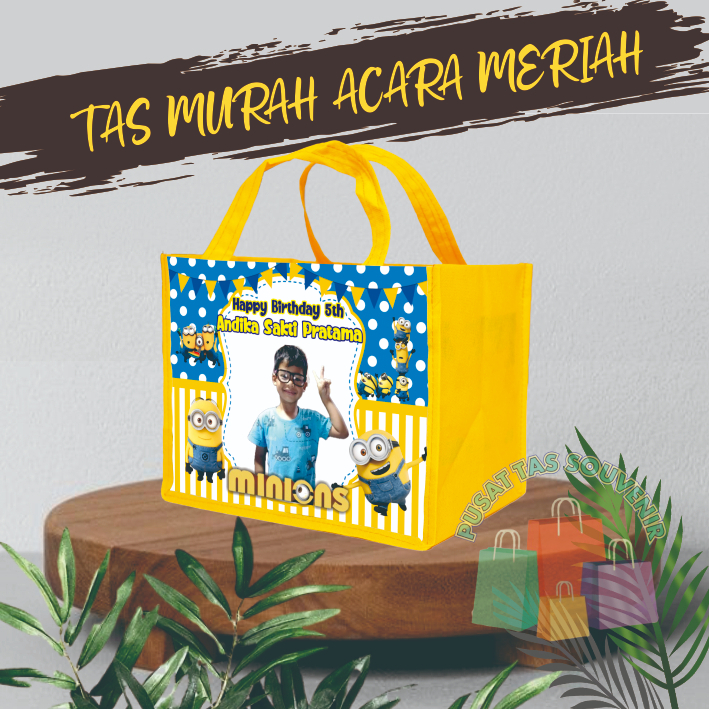 

GOODIE BAG MURAH / TAS ULTAH CUSTOM /TAS ULTAH PROMO/ TAS ULTAH MINIONS