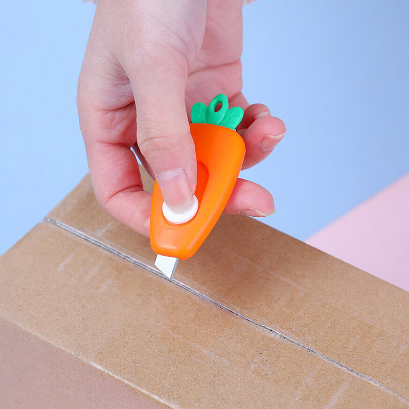 

Cutter Mini Portable / Pisau Kecil Karakter Lucu / Cutter Mini Size Travel