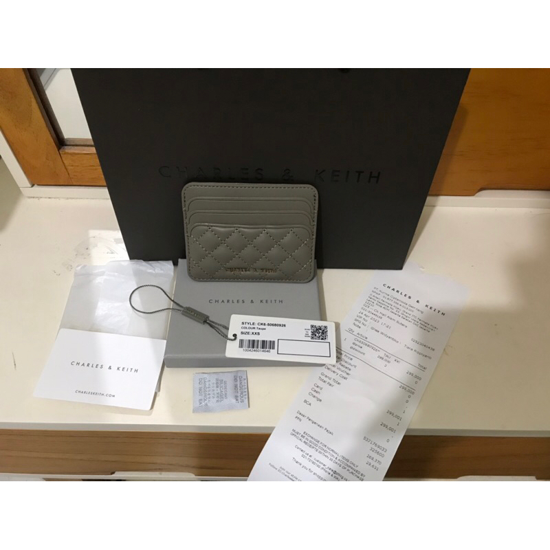 Charles n Keith Dompet Kartu