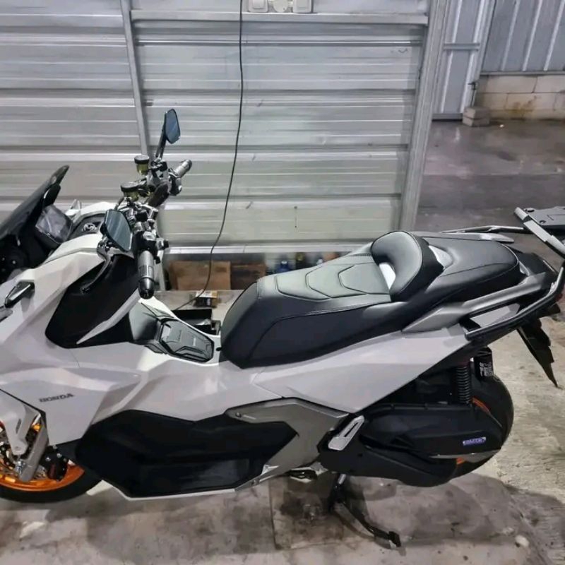 Sarung Kulit Jok Modifikasi Honda Adv 150 160 Model Eropa