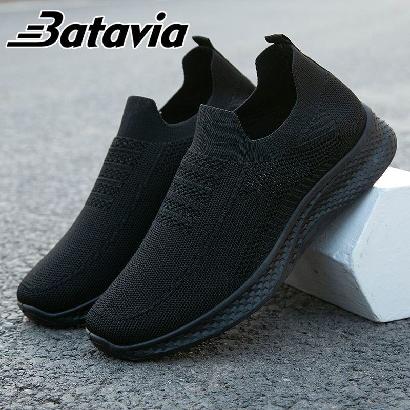 Batavia Sepatu pria olahraga tenun terbang impor asli terbaru sepatu sekolah hitam sepatu pria keren B35