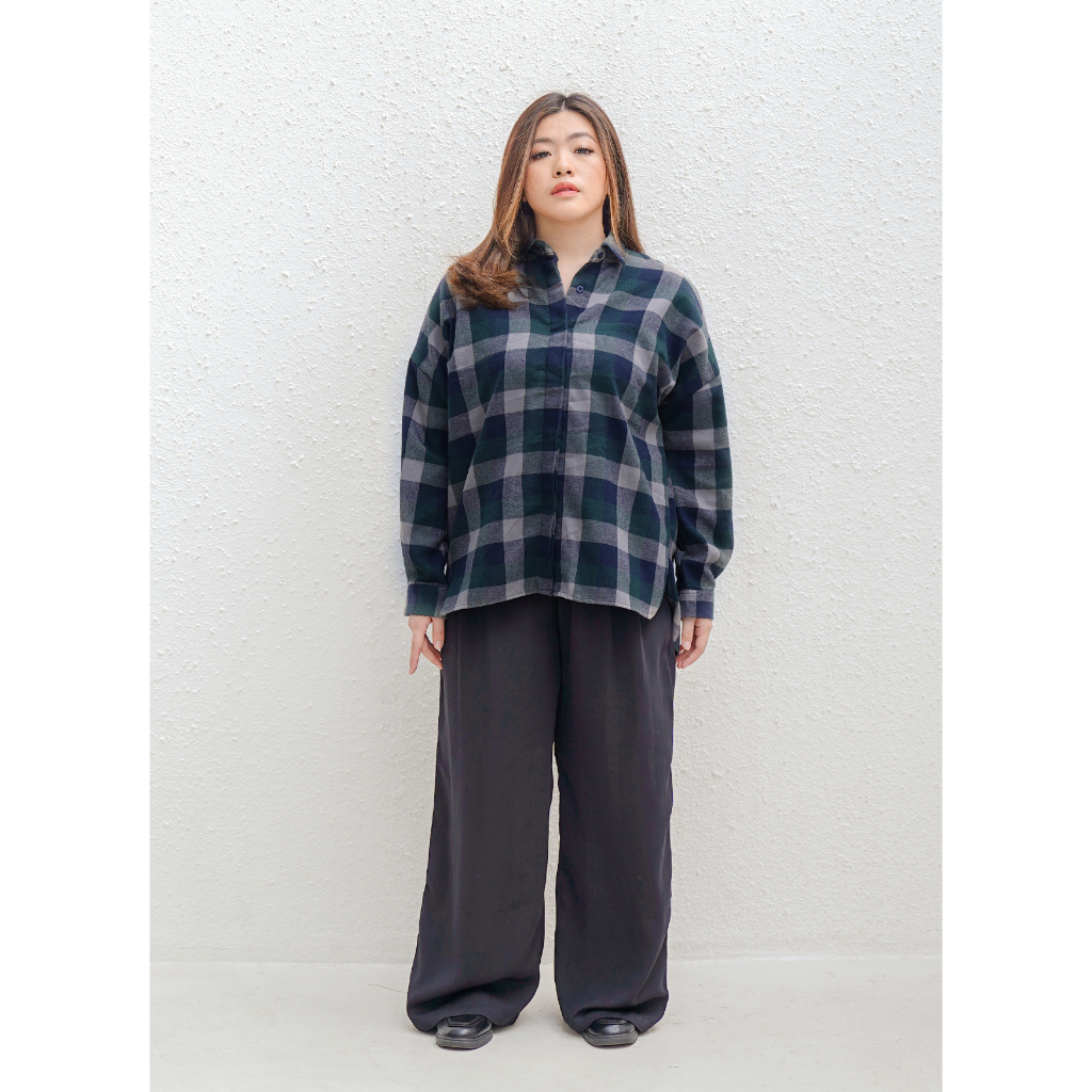 Ixora Kiera Oversized Shirt - Kemeja Flannel Wanita Oversize Flanel Kotak Checkered