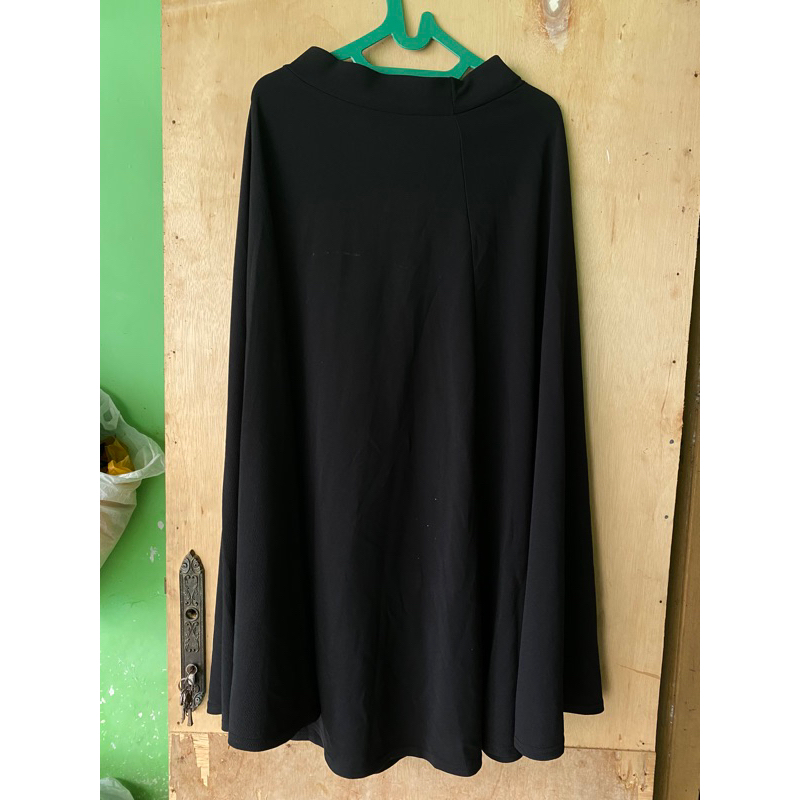 Rok Payung Hitam