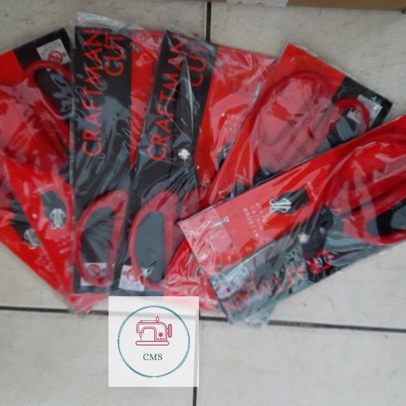 

Gunting Craftman S203 / Gunting Bahan Kain Besar / Gunting Merah / Gunting Kain