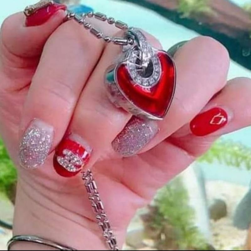 Heart Red Pendant MCI Kesehatan dan Kecantikan ❤