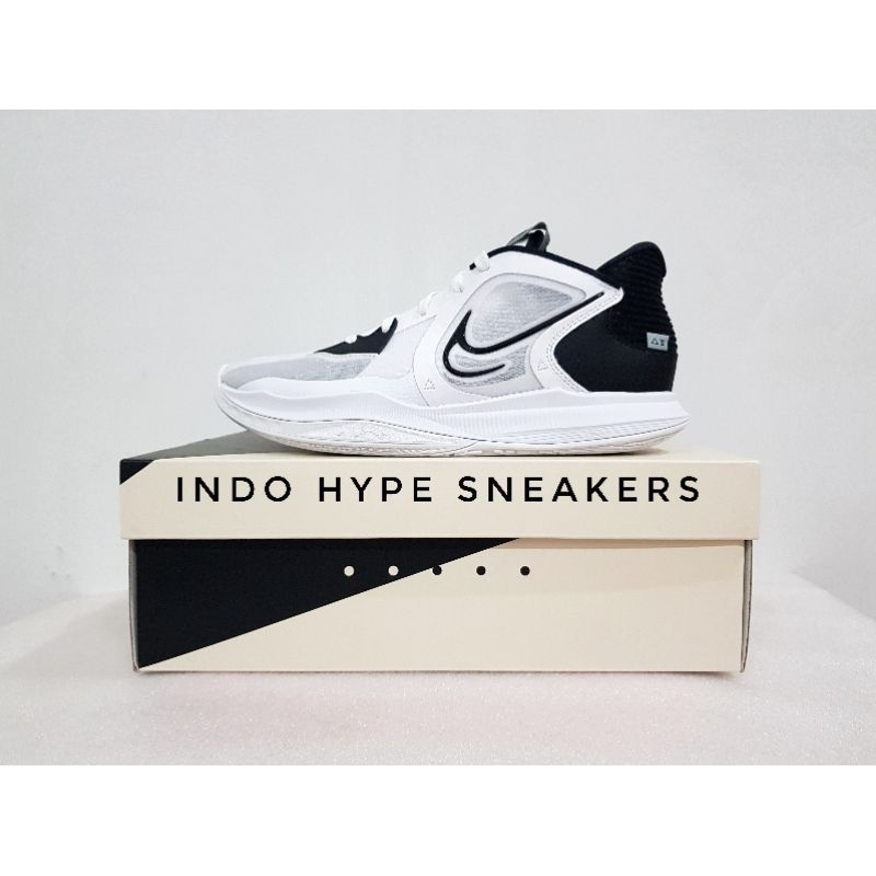 Nike Kyrie Low 5 WHITE BLACK (XDR)